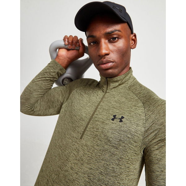 Under Armour Tech 1/4 Zip Top.