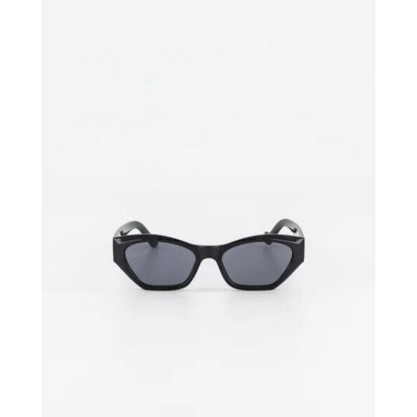 Itno Camilla Sunglasses Black