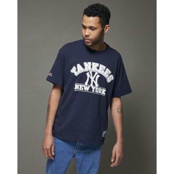 Majestic Ny Yankees Cracked Puff Arch Tee Seaborn