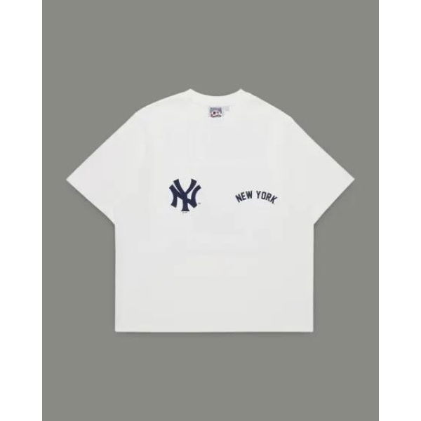 Majestic Ny Yankees 'we Win' Tee Vintage White