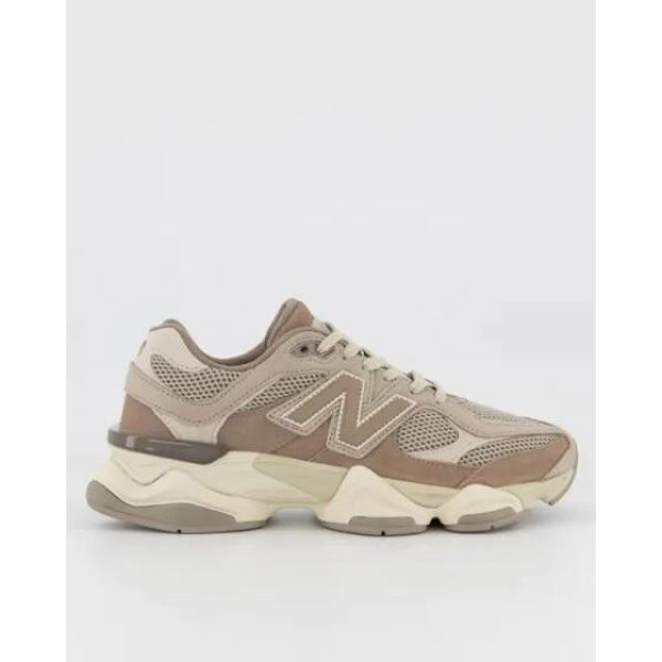 New Balance 9060 Mushroom