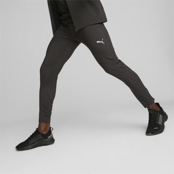 RUN FAVOURITE Tapered Running Pants Men in Black, Size 2XL, Polyester by PUMA