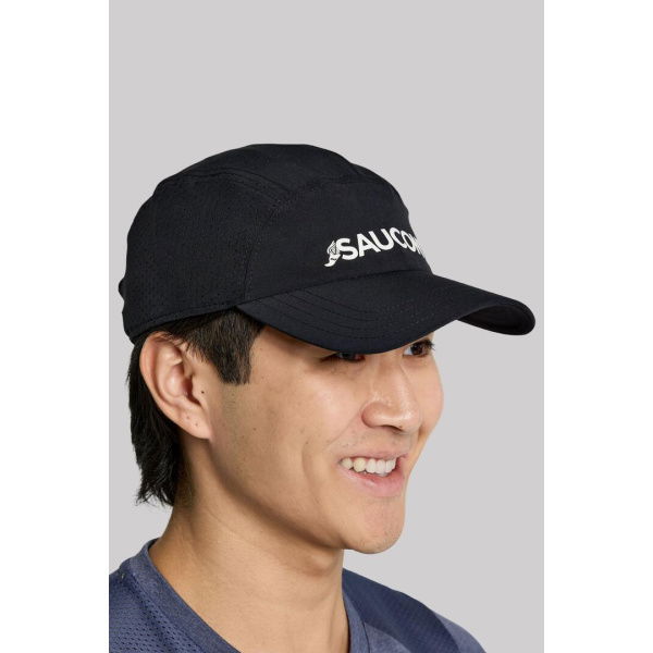 Outpace Hat Black