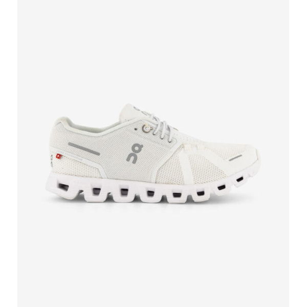 On Cloud 5 Womens (White - Size 5)