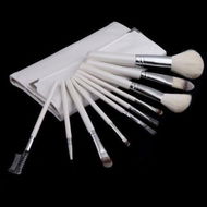 Detailed information about the product 10pcs Pro Makeup Brush Set Cosmetic Brush Kit With Folding Case White