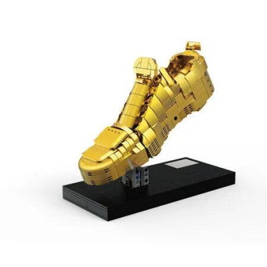 573 PCS Golden Boot Trophy Building Block Model Educational Toy Collectible Ornament Boy Gift Substantial Desktop Ornament Home Office Decoration