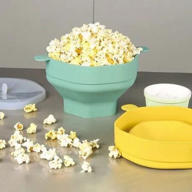 Discover the Green Silicone Microwave Popcorn Popper for Family Movie Nights and Convenient Popcorn Buckets