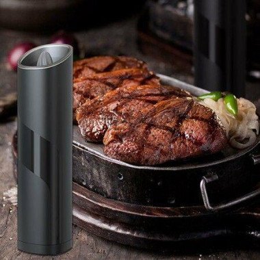 Electric Salt And Pepper Grinder One Hand Operation Pepper Shakers With LED Light Automatic Battery Operated Salt Mill For Sea Salt
