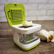 Detailed information about the product Garlic Clove Cube Press Tool Green/White.