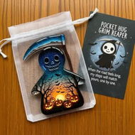 Detailed information about the product Halloween Gift Halloween Ghost Pocket Cards Pocket Comfort Ghosts Pockets Hug Ghost With Encouragement Card Cute Mini Charm Gifts