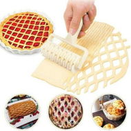 Detailed information about the product Plastic Roller Waffle Knife