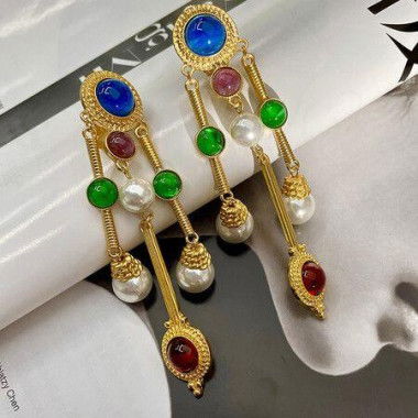 Vintage No-pierced Palace Style Treasure Tassel Ear Clip Ancient Color Glass Earrings Stud Clip No-pierced