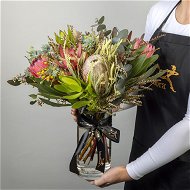 Detailed information about the product Native Florist Choice Vase