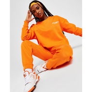 Detailed information about the product New Balance Logo Crew Sweatshirt