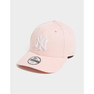 Detailed information about the product New Era MLB 9FORTY New York Yankees Cap Junior