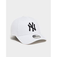 Detailed information about the product New Era MLB 9FORTY New York Yankees Cap Junior