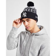 Detailed information about the product New Era Sideline New York Yankees Beanie