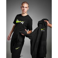 Detailed information about the product Nike Swoosh T-Shirt