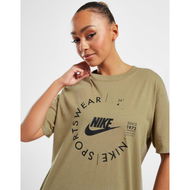 Detailed information about the product Nike Utility Graphic T-shirt