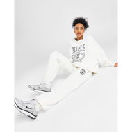 Detailed information about the product Nike Varsity Joggers