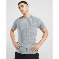 Detailed information about the product Under Armour Diamond T-shirt