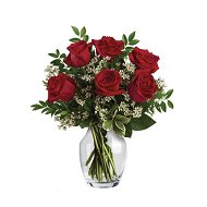 Detailed information about the product Hearts Delight Red Roses