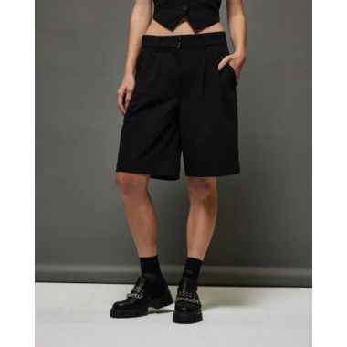 Jgr & Stn Lucile Tailored Short Black