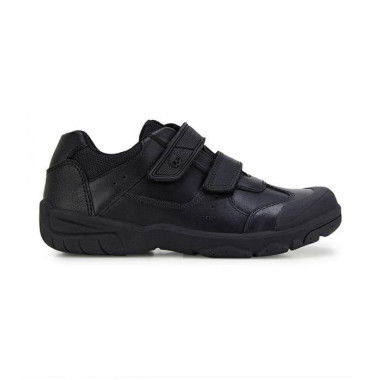 Clarks Kraken (Gs) Kids Black (Black - Size 10.5)